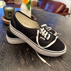 Vans Women's Doheny Platform Sneakers